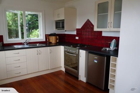 Photo of property in 376 Oaia Road, Muriwai, Waimauku, 0881