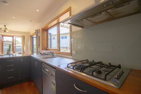 Photo of property in 11 Ramwall Place, Weymouth, Auckland, 2103