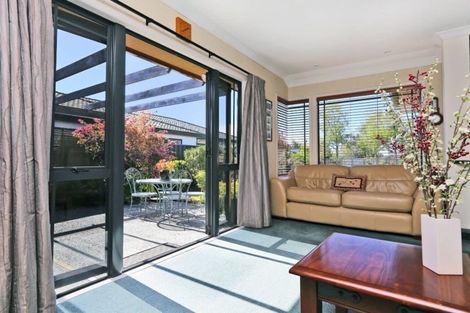 Photo of property in 58 Palmbrook Avenue, Havelock North, 4130