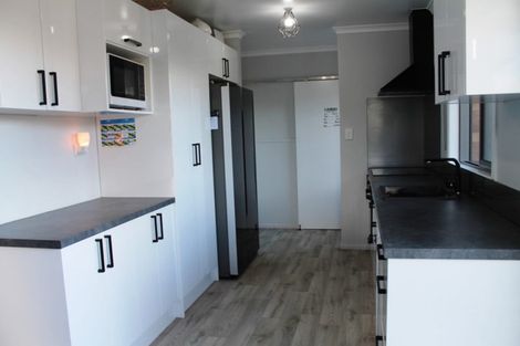 Photo of property in 10 Goodwin Street, Tirau, 3410