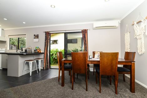 Photo of property in 30b Cotton Street, St Andrews, Hamilton, 3200