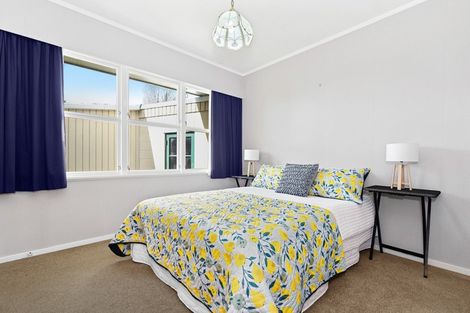 Photo of property in 11 Patricia Avenue, Hamilton East, Hamilton, 3216