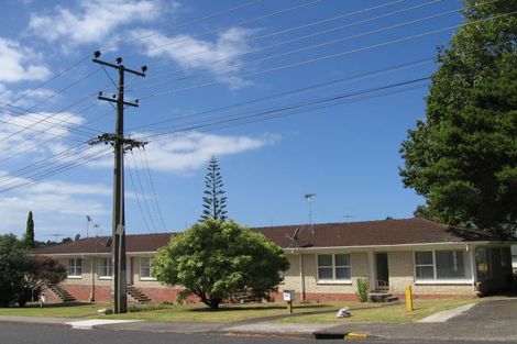 Photo of property in 95 Verbena Road, Birkdale, Auckland, 0626