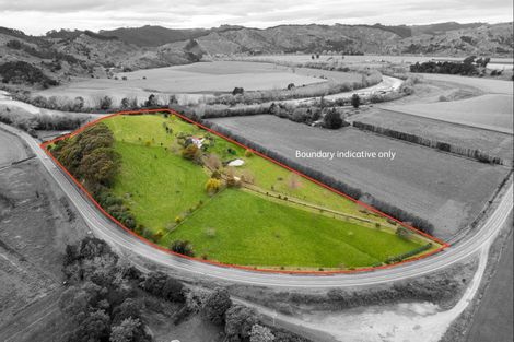 Photo of property in 2212 Matawai Road, Te Karaka, 4093