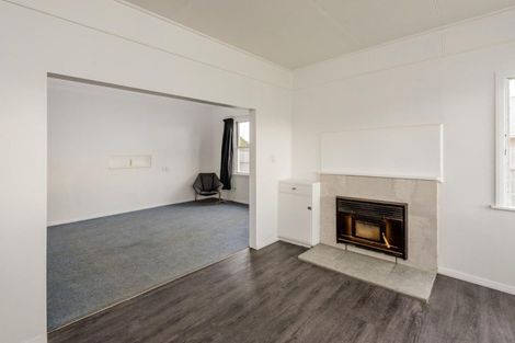 Photo of property in 12 Stuckey Street, Levin, 5510