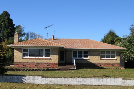 Photo of property in 9 Alma Crescent, Papakura, 2110