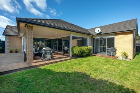 Photo of property in 11 Baxendale Drive, Matipo Heights, Rotorua, 3015