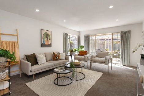 Photo of property in 89 Peer Street, Ilam, Christchurch, 8041