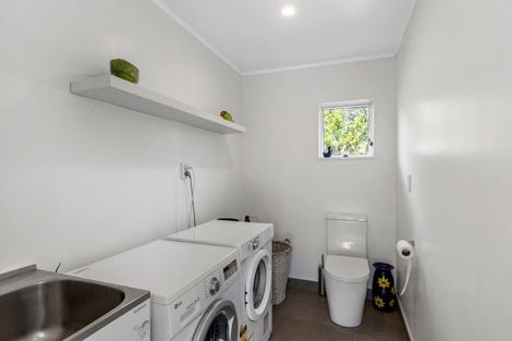 Photo of property in 17 Brandon Road, Manly, Whangaparaoa, 0930