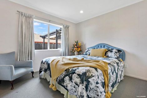 Photo of property in 12 Emmerdale Avenue, Papakura, 2110