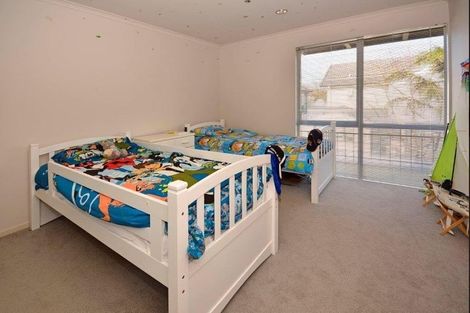 Photo of property in 71 The Track, Takanini, 2112