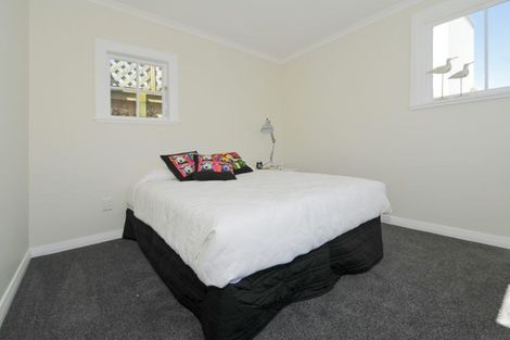 Photo of property in 22 Elizabeth Street, Petone, Lower Hutt, 5012