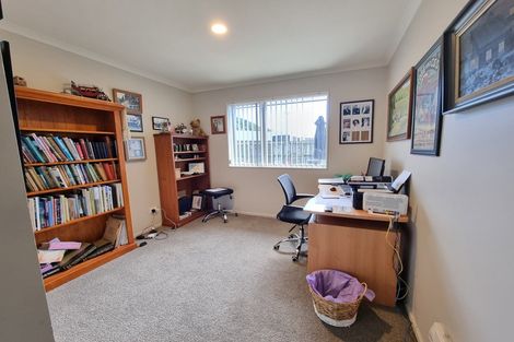 Photo of property in 20 Westvale Drive, Greymouth, 7805