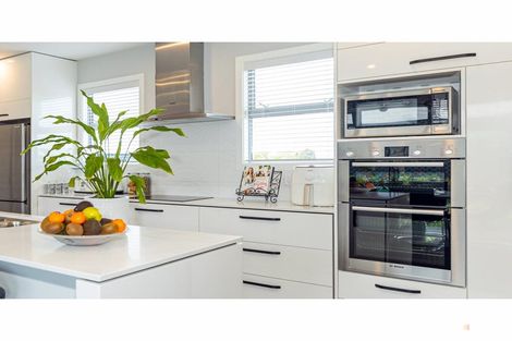 Photo of property in 28 Meadowstone Street, Gleniti, Timaru, 7910