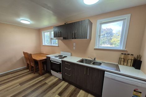 Photo of property in 4 Cleveland Street, Bader, Hamilton, 3206