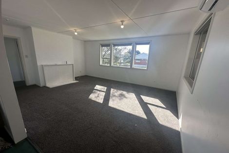 Photo of property in 2 Penguin Grove, Waitangirua, Porirua, 5024