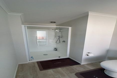 Photo of property in 32 Pakanga Grove, Pyes Pa, Tauranga, 3112