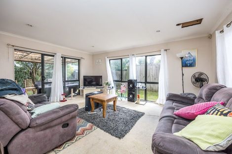 Photo of property in 106a Rathgar Road, Henderson, Auckland, 0610