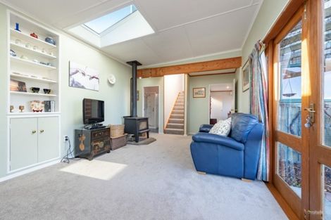 Photo of property in 128 Motuhara Road, Plimmerton, Porirua, 5026
