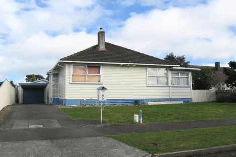 Photo of property in 8 Forth Terrace, Roslyn, Palmerston North, 4414