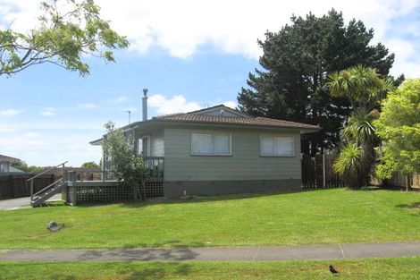 Photo of property in 8 Bundena Place, Clendon Park, Auckland, 2103