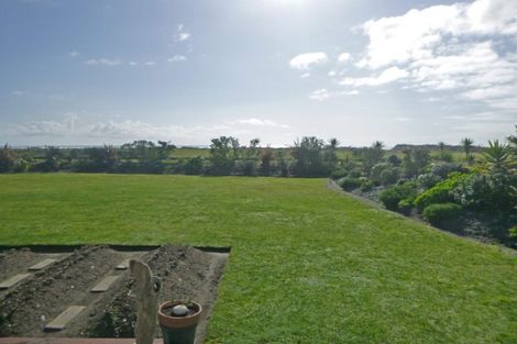 Photo of property in 6 Elley Drive, Carters Beach, Westport, 7825