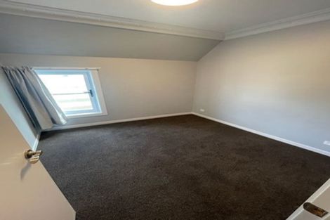Photo of property in 42b Apu Crescent, Lyall Bay, Wellington, 6022