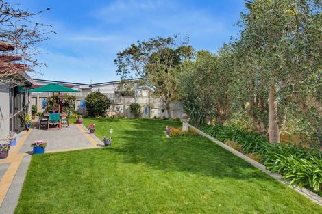 Photo of property in 16 Rifleman Lane, Paraparaumu Beach, Paraparaumu, 5032