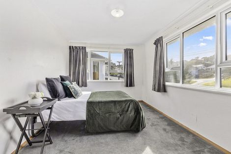 Photo of property in 73 Dimock Street, Titahi Bay, Porirua, 5022