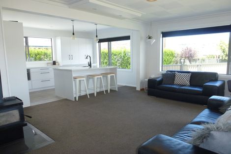 Photo of property in 5 Royal Terrace, Alexandra, 9320