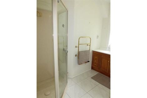 Photo of property in 10 Winslow Street, Burnside, Christchurch, 8053