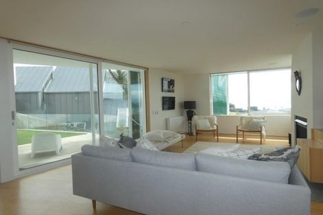 Photo of property in 25 Salamanca Road, Kelburn, Wellington, 6012