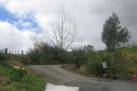Photo of property in 8 Hill Street, Hikurangi, 0114
