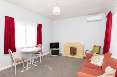 Photo of property in 14 Kingsley Street, Whataupoko, Gisborne, 4010