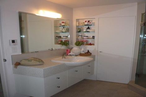 Photo of property in 34a Rawhiti Road, Manly, Whangaparaoa, 0930