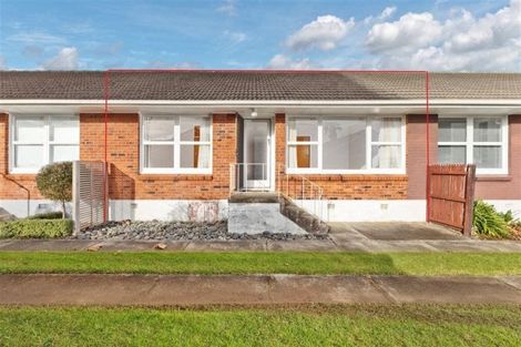 Photo of property in 2/17 Saltburn Road, Milford, Auckland, 0620