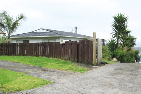 Photo of property in 15 Kanohi Terrace, Mangere Bridge, Auckland, 2022