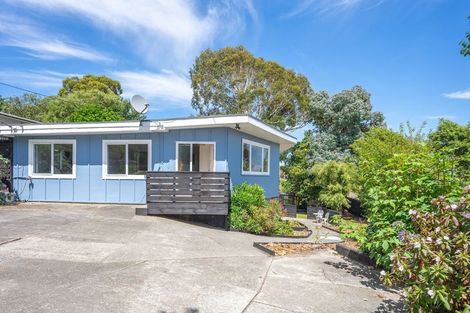 Photo of property in 30 Ruru Street, Waikanae, 5036