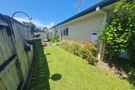 Photo of property in 40b Emmett Street, Greerton, Tauranga, 3112
