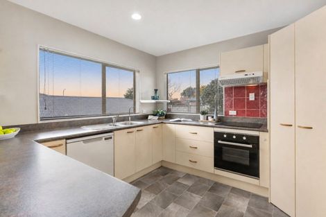 Photo of property in 61b Puriri Road, Pukekohe, 2120