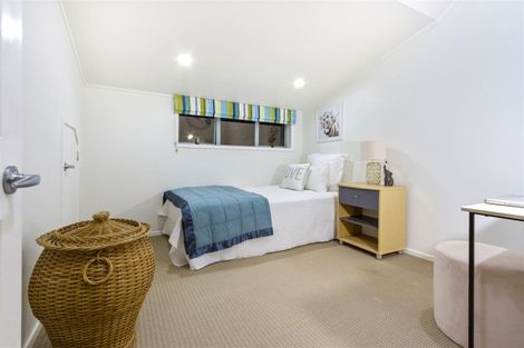 Photo of property in 1/71 Beresford Street, Bayswater, Auckland, 0622