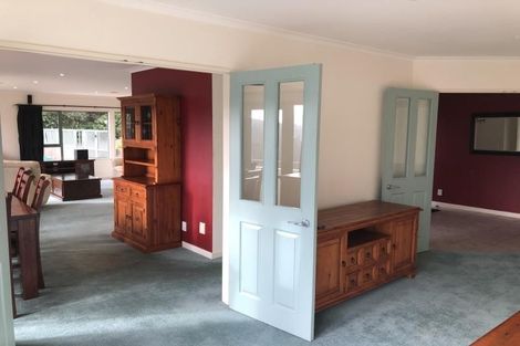 Photo of property in 1 Becker Way, Karori, Wellington, 6012