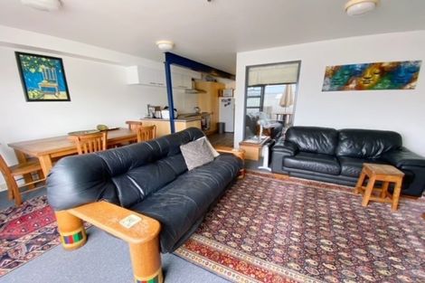 Photo of property in 5/2 Atarangi Road, Greenlane, Auckland, 1051