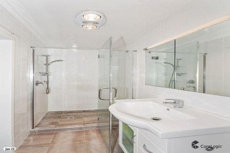 Photo of property in 106 Te Atatu Road, Te Atatu South, Auckland, 0610