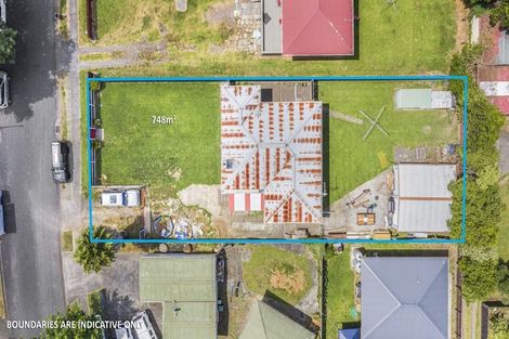 Photo of property in 13 Brentford Place, Manurewa, Auckland, 2102