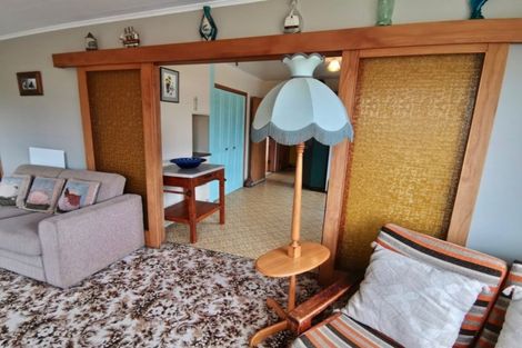 Photo of property in 33 Gawler Street, Te Horo Beach, Otaki, 5581