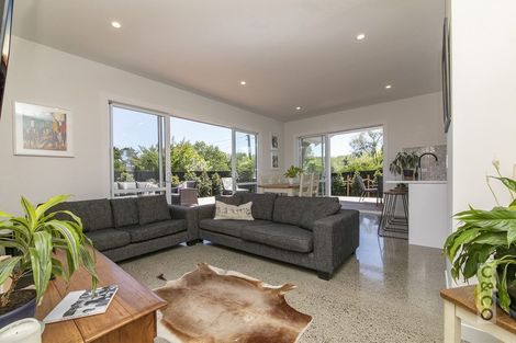 Photo of property in 32 Trigg Road, Huapai, Kumeu, 0810