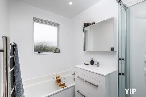 Photo of property in 74 Guadeloupe Crescent, Grenada Village, Wellington, 6037