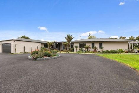 Photo of property in 35 Holdens Road, Henderson, Auckland, 0612