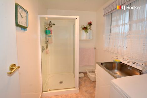 Photo of property in 303 Brockville Road, Brockville, Dunedin, 9011